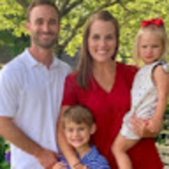 Meet your Posher, Lori - Picture 1 of 1